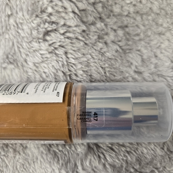 Revlon Illuminance Skin-Caring foundation 417 5% Squalame Hyaluronic Acid - Picture 4 of 4